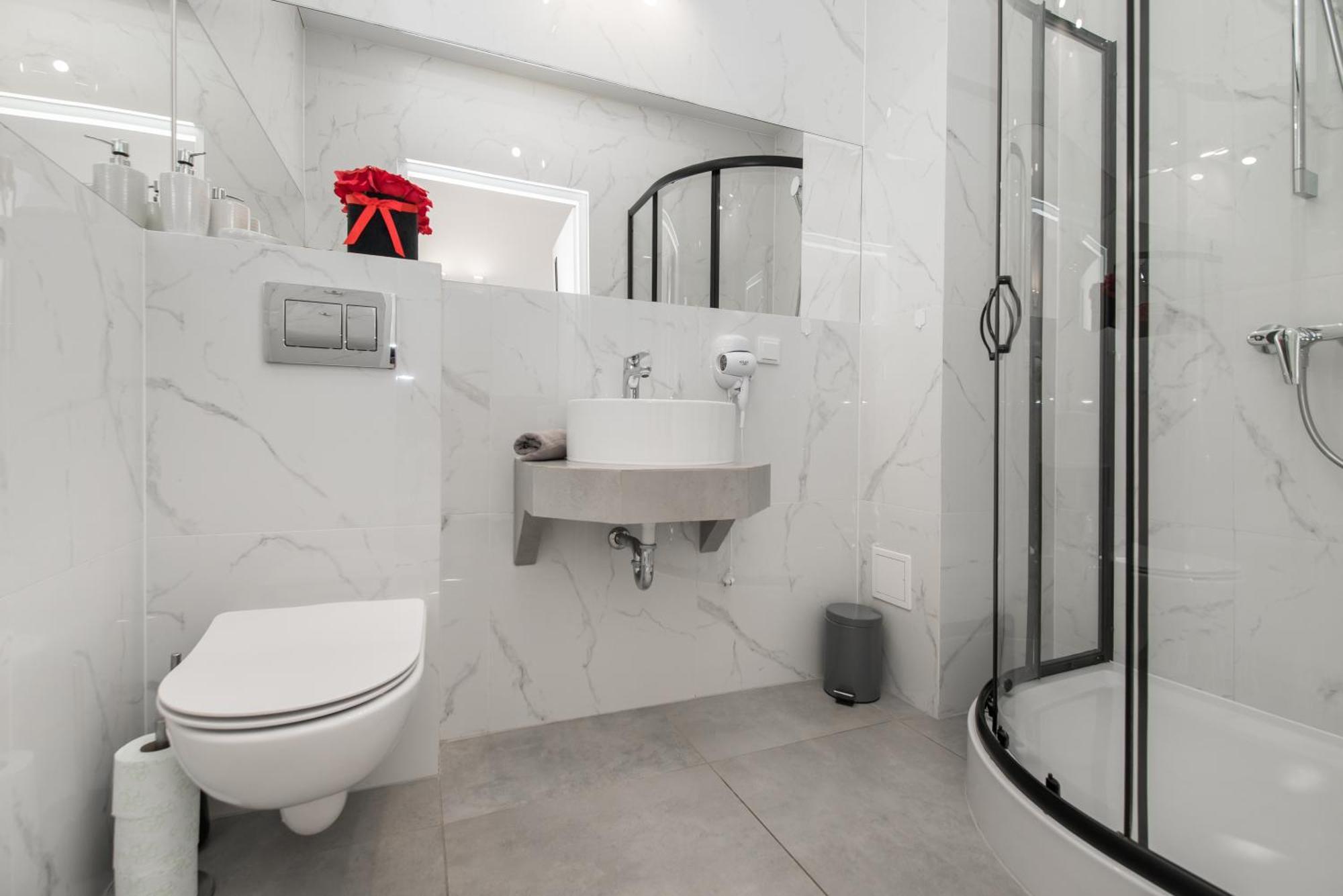 كاتوفيتسه Savoy Mariacka Apartments المظهر الخارجي الصورة