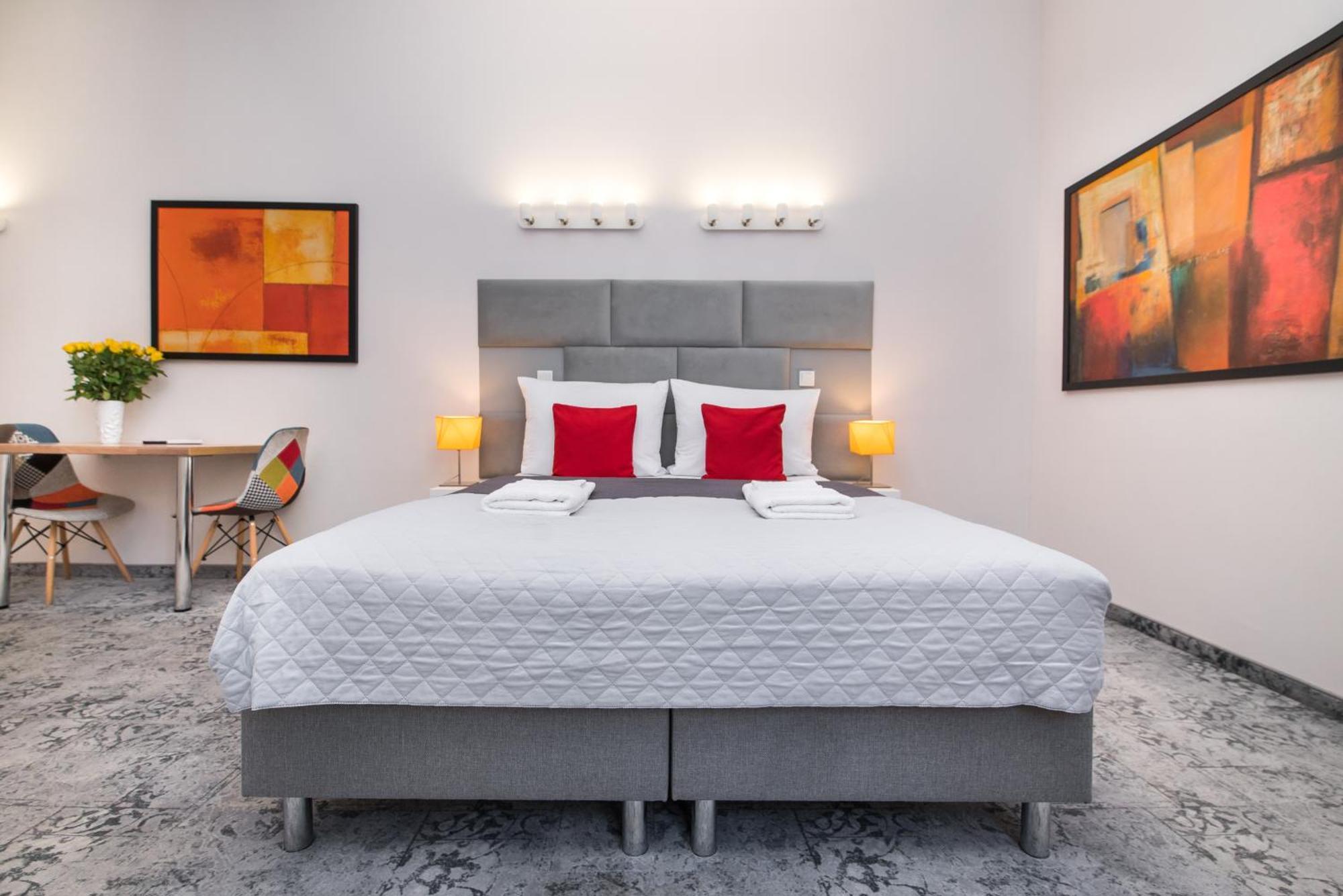 كاتوفيتسه Savoy Mariacka Apartments المظهر الخارجي الصورة